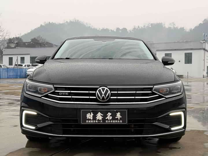 Volkswagen Magotan GTE Hybrid, 2021 — фото 2 из 9