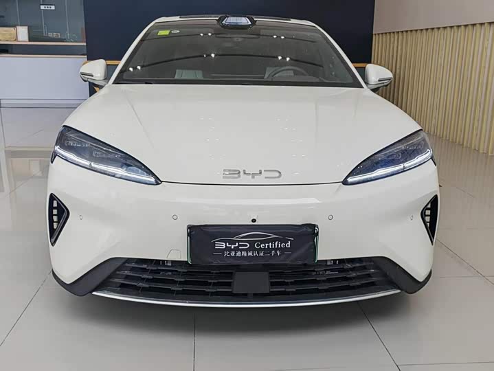 BYD Seal 07 DM-i Hybrid, 2025 — фото 2 из 9