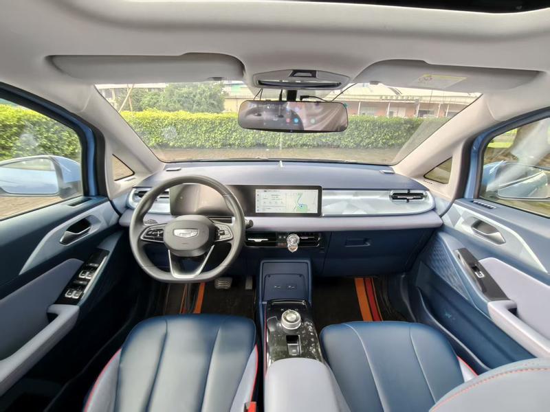 Geely Geometry E Firefly, 2022 — фото 9 из 12