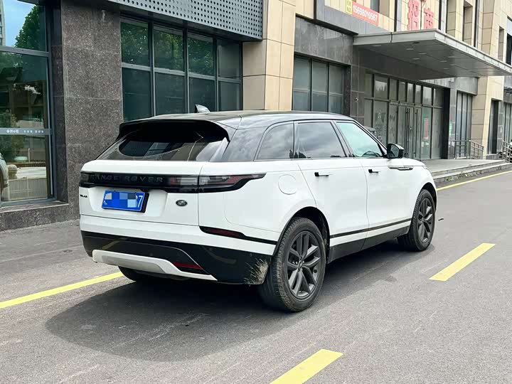 Land Rover Range Rover Velar, 2024 — фото 4 из 9