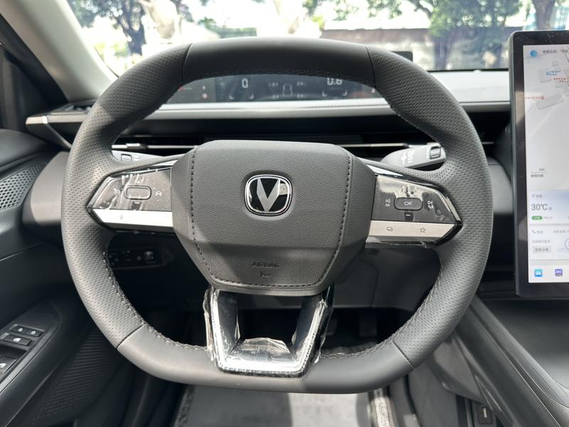 Changan Eado Plus, 2025 — фото 9 из 12