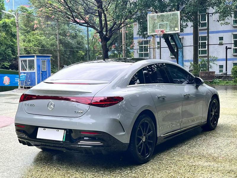 Mercedes-Benz EQE, 2023 — фото 5 из 10