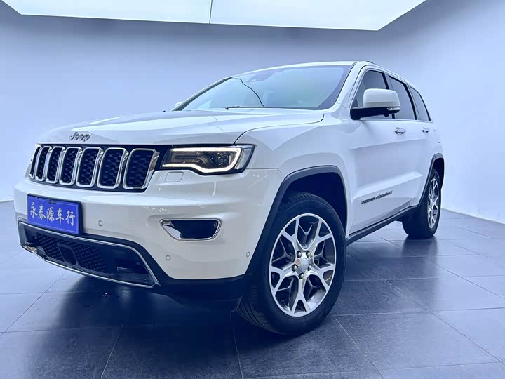 Jeep Grand Cherokee, 2023 — купить в Иванове под ключ