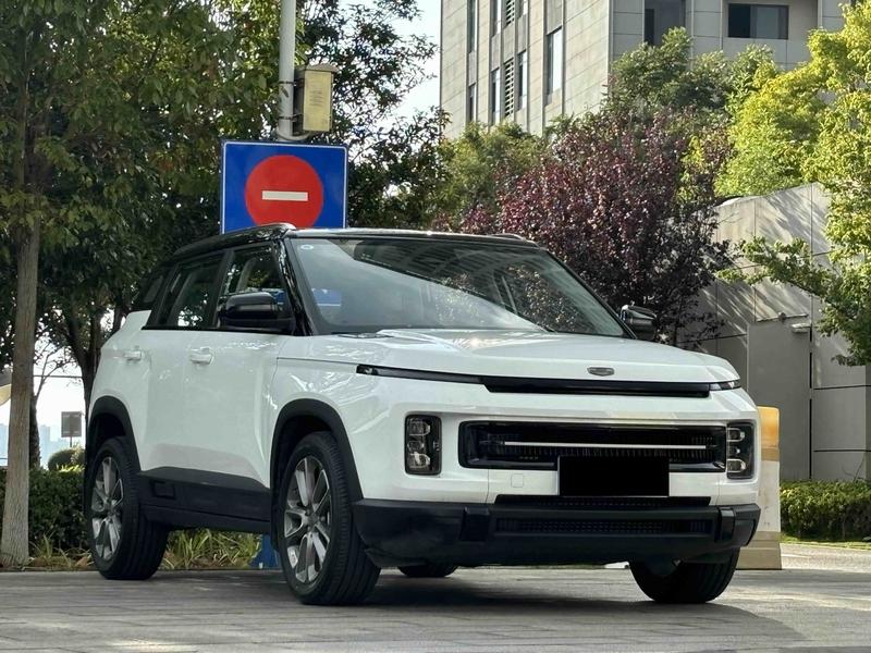 Geely Icon, 2025 — фото 3 из 12