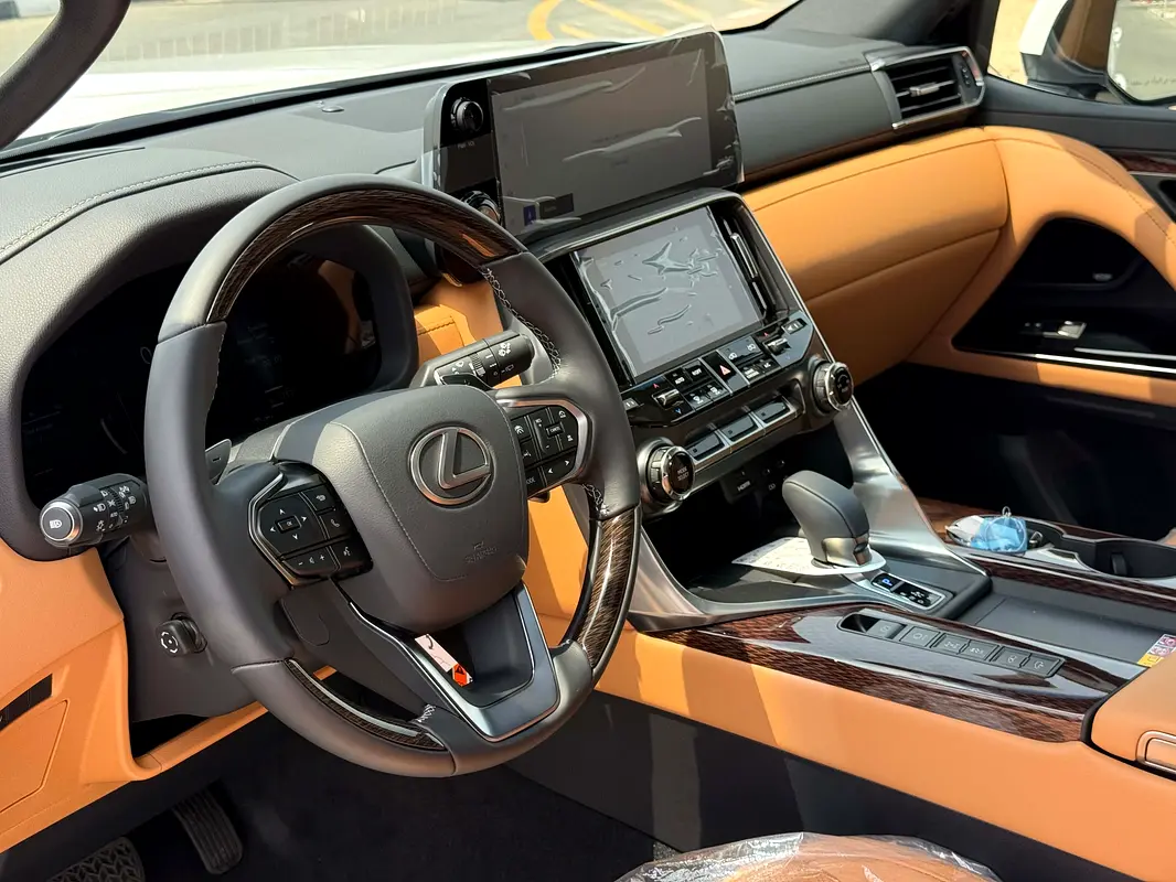 Lexus LX-Series, 2026 — фото 4 из 10