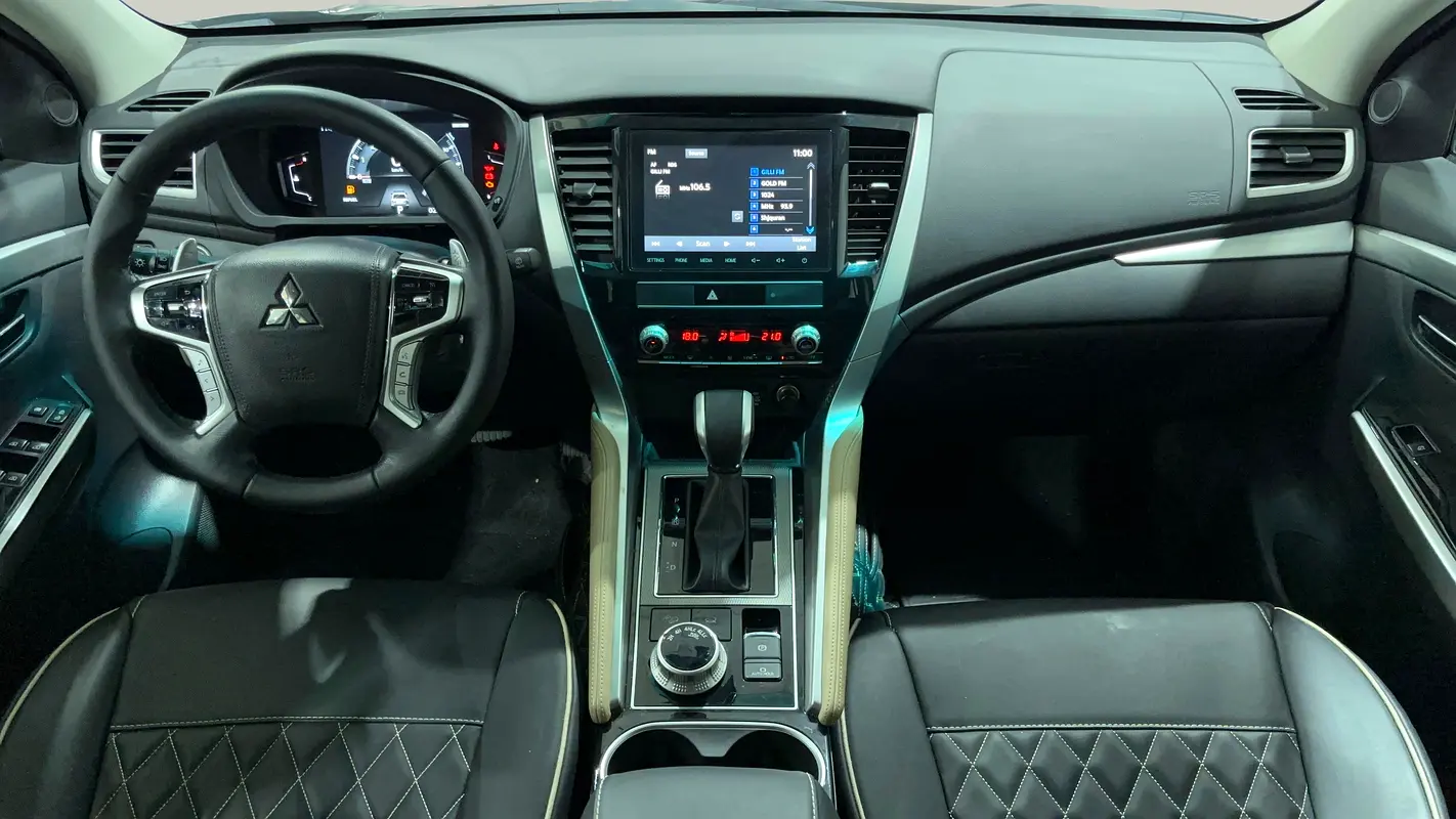 Mitsubishi Montero Sport, 2023 — фото 7 из 10