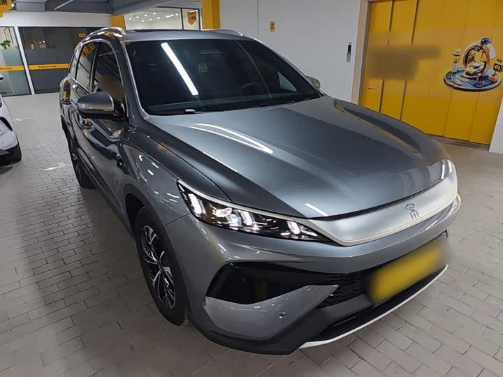 BYD Song Pro Hybrid, 2024 — фото 4 из 9