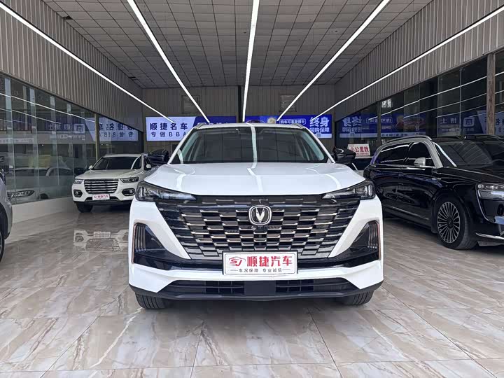 Changan CS55 Plus, 2022 — фото 2 из 9