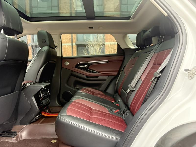 Land Rover Range Rover Evoque L, 2022 — фото 11 из 12