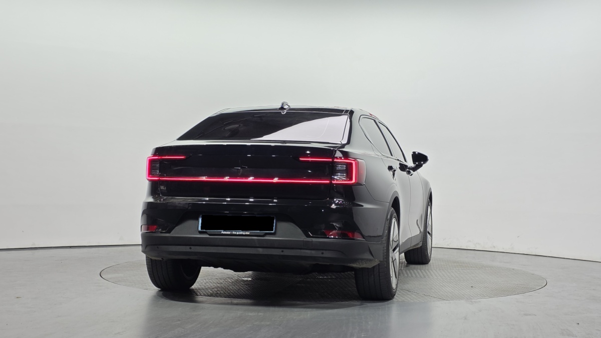 Polestar 2, 2025 — фото 4 из 12
