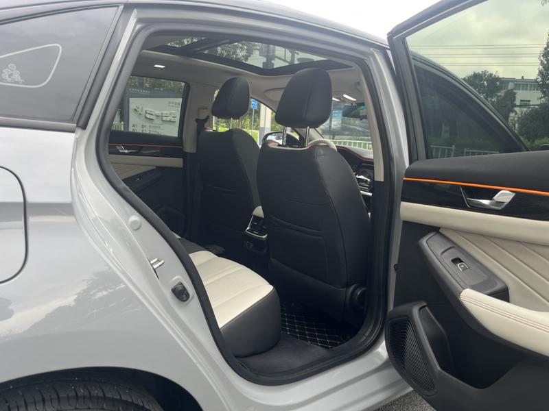 Dongfeng Aeolus Yixuan Max, 2023 — фото 10 из 11