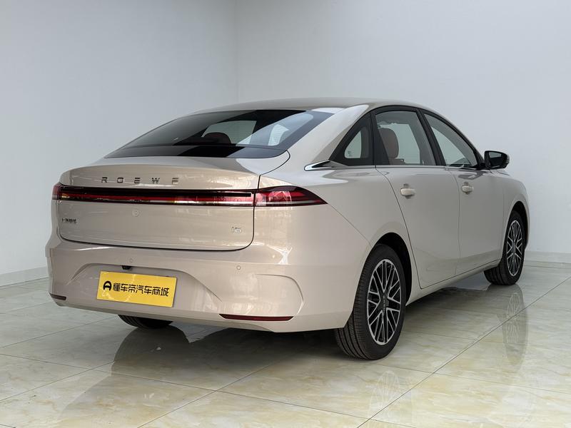 Roewe i6, 2025 — фото 7 из 12