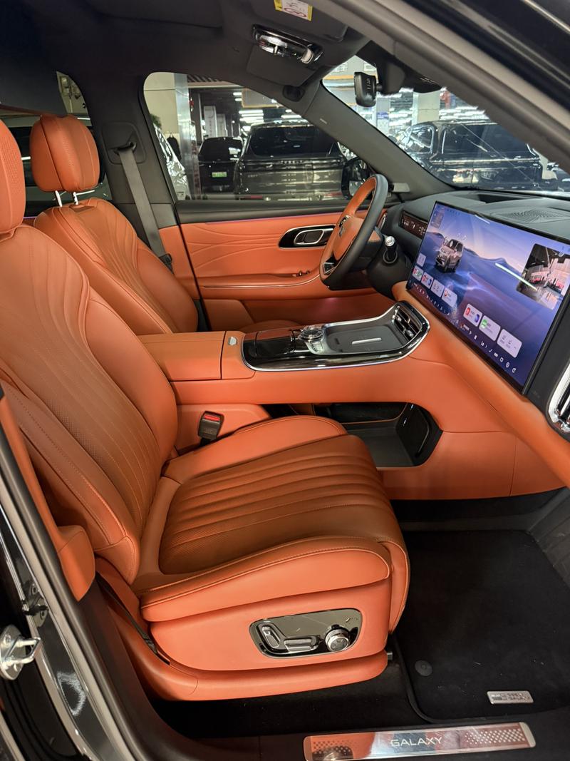 Geely Galaxy M9, 2025 — фото 7 из 9