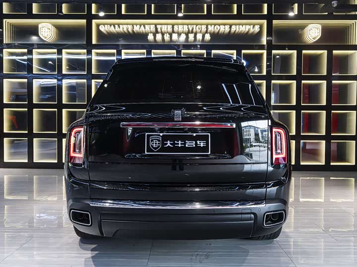 Rolls-Royce Cullinan, 2022 — фото 5 из 9