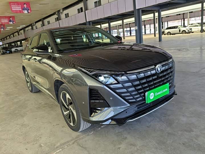 Changan UNI-Z Hybrid, 2026 — фото 4 из 9