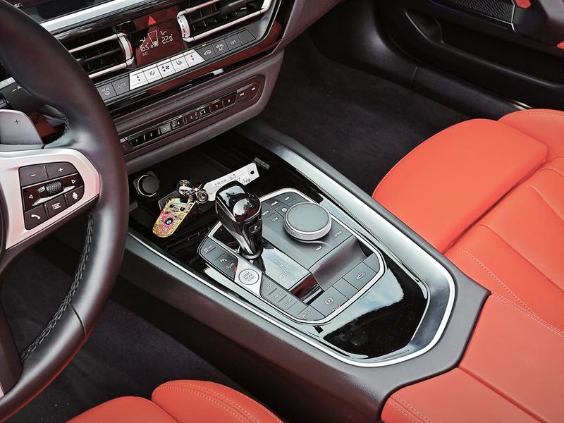 BMW Z4, 2023 — фото 10 из 12