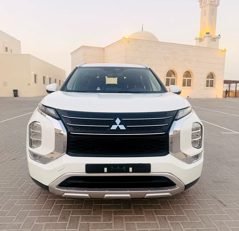 Mitsubishi Outlander, 2024