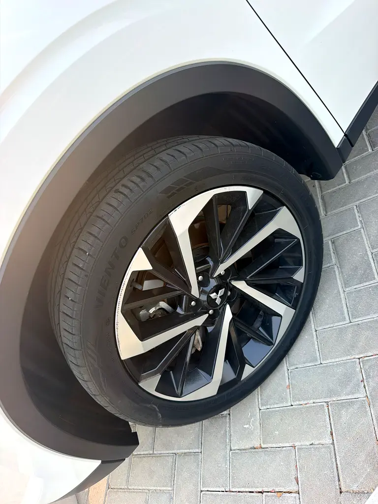 Mitsubishi Outlander, 2025 — фото 9 из 10