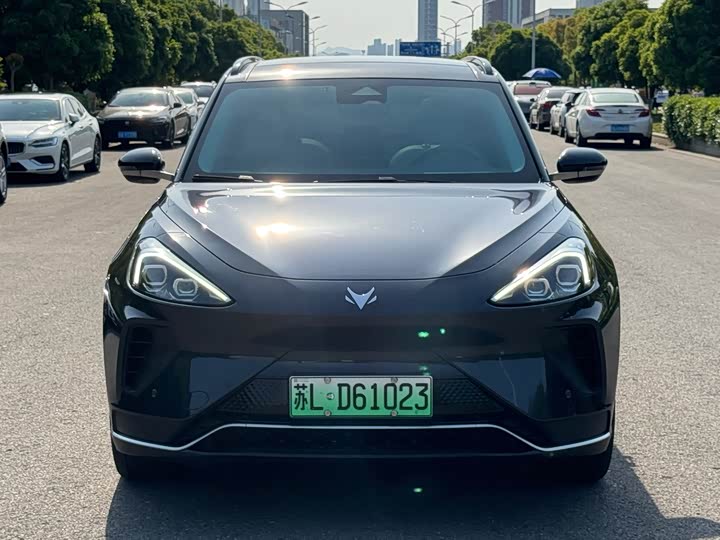 BAIC Arcfox Alpha T, 2023 — фото 2 из 9