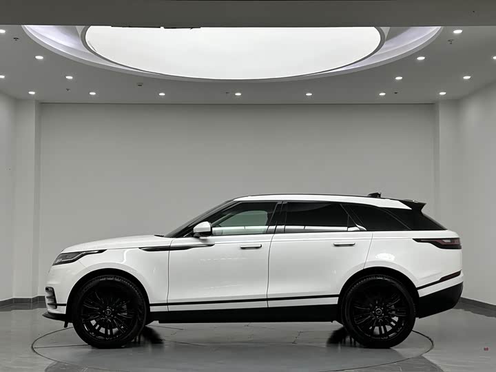 Land Rover Range Rover Velar, 2022 — фото 5 из 9