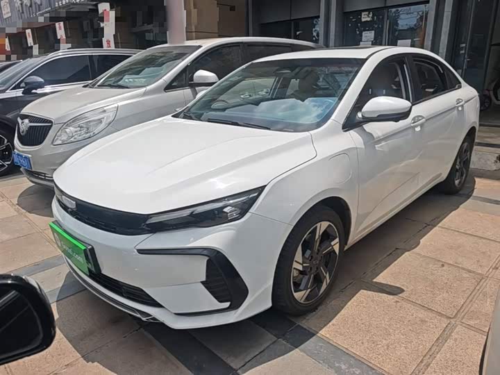 Geely Emgrand L Hi·P Hybrid, 2024 — купить в Перми под ключ