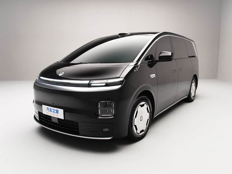Leapmotor D99, 2026 — купить в Чебоксарах под ключ