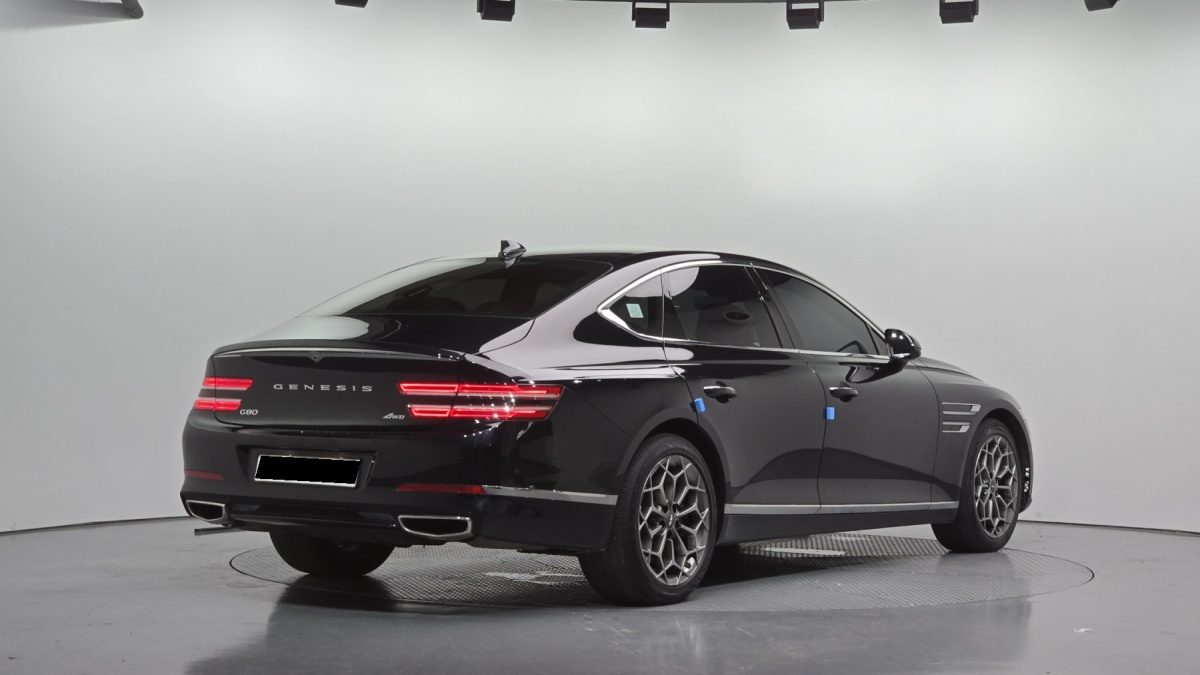Genesis G80, 2022 — фото 2 из 12