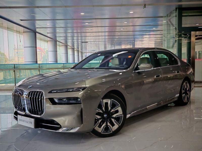 BMW i7, 2022 — купить в Йошкар-Оле под ключ
