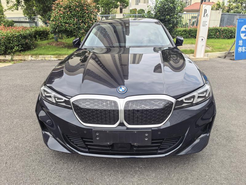 BMW i3, 2024 — фото 2 из 10