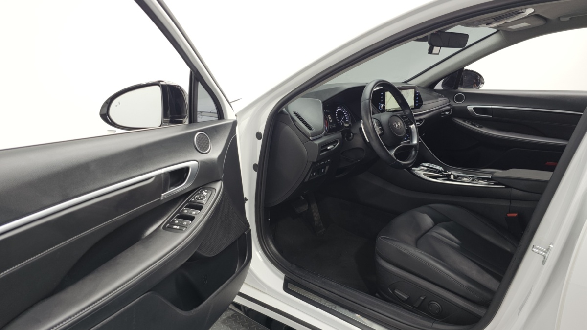 Hyundai Sonata, 2022 — фото 10 из 12