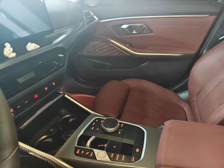 BMW 3 Series, 2025 — фото 9 из 9