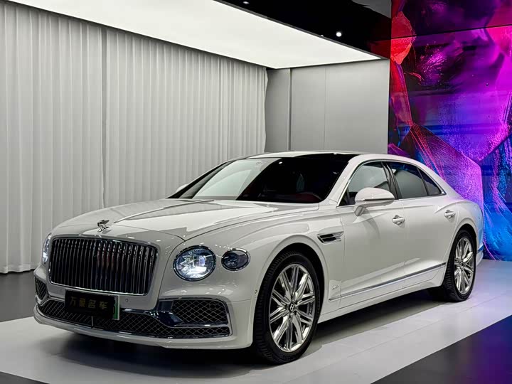 Bentley Flying Spur Hybrid, 2023 — купить в Ульяновске под ключ