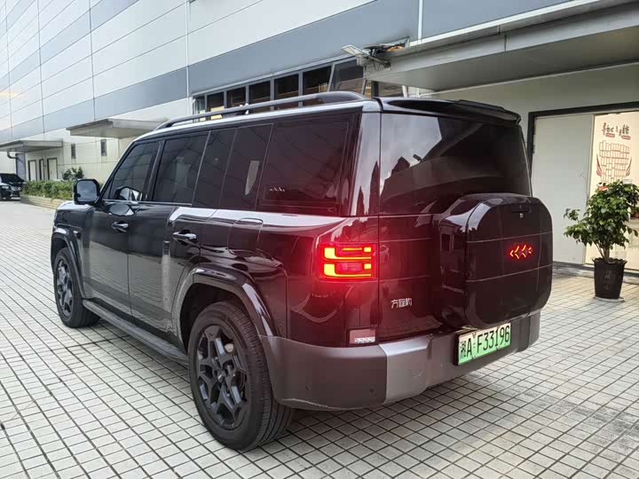 BYD FangChengBao Titanium 7 (Tai 7), 2025 — фото 7 из 9