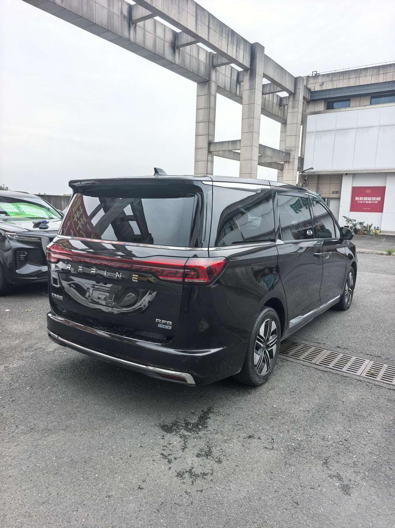 JAC Refine RF8 Hybrid, 2024 — фото 4 из 6