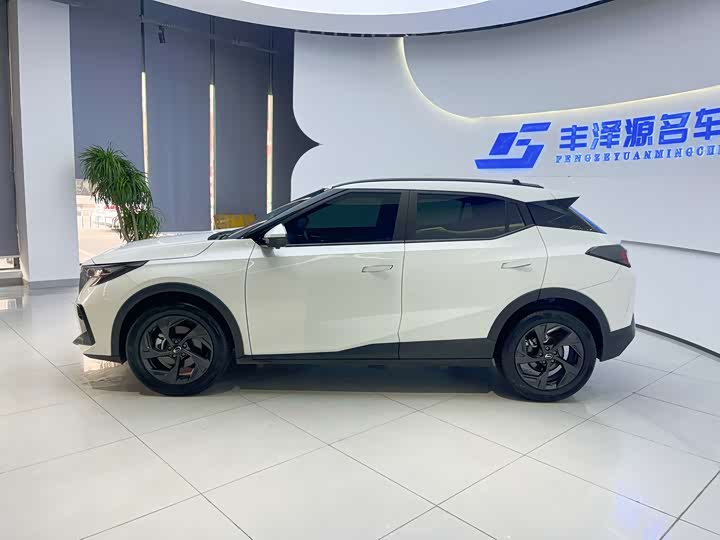 GAC Trumpchi GS3, 2023 — фото 2 из 9