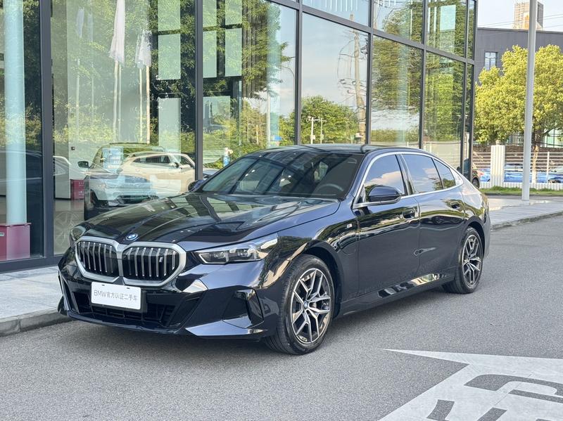 BMW i5, 2025 — купить в Белгороде под ключ
