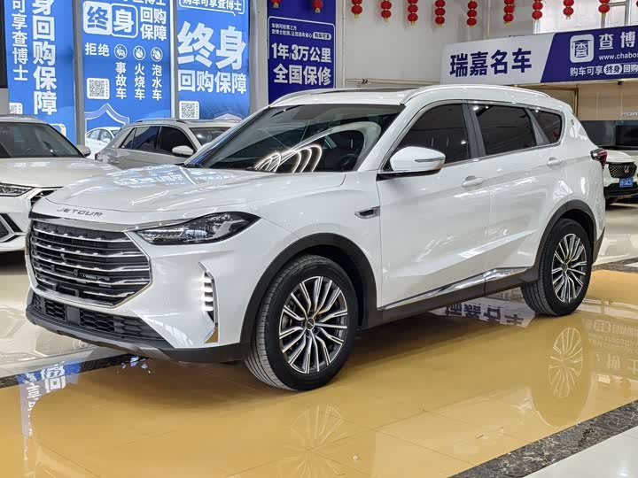 Jetour X70 Plus, 2023 — фото 3 из 9