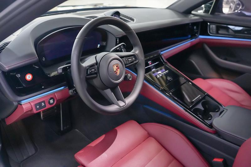 Porsche Panamera, 2024 — фото 7 из 12