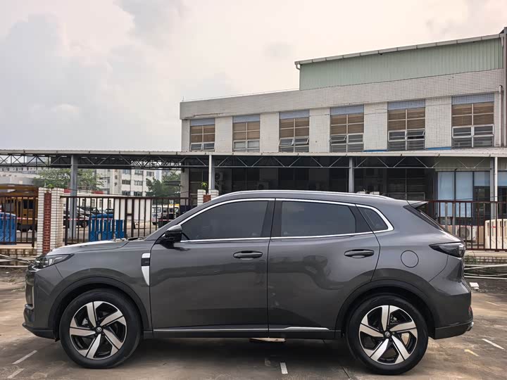 Changan CS55 Plus, 2023 — фото 3 из 9
