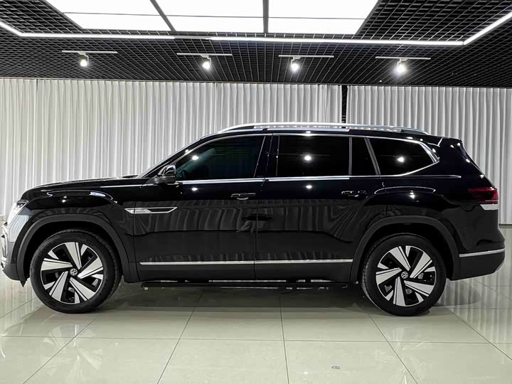Volkswagen Teramont X, 2024 — фото 3 из 9