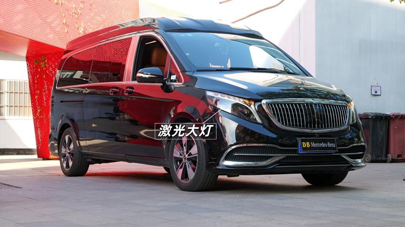 Mercedes-Benz V-Class, 2023 — фото 3 из 12