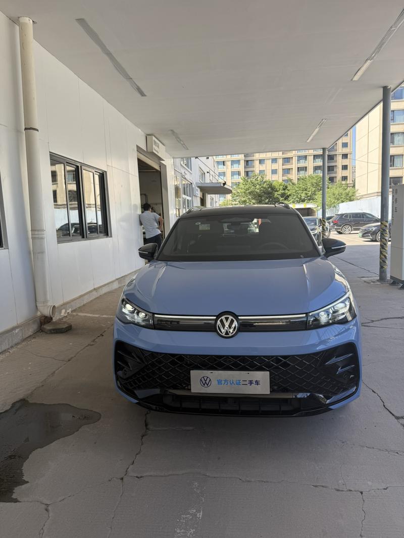 Volkswagen Tiguan L Pro, 2025 — фото 2 из 10
