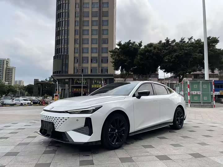 Changan UNI-V, 2025 — купить в Саратове под ключ