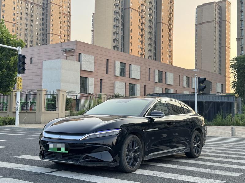 BYD Han, 2024 — купить в Калуге под ключ