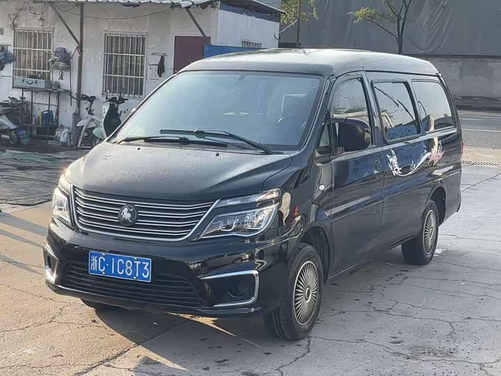 Dongfeng Forthing Lingzhi M5, 2022 — купить в Москве под ключ