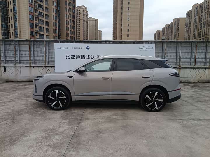 BYD Sea Lion 06 Hybrid/EV, 2025 — фото 6 из 9