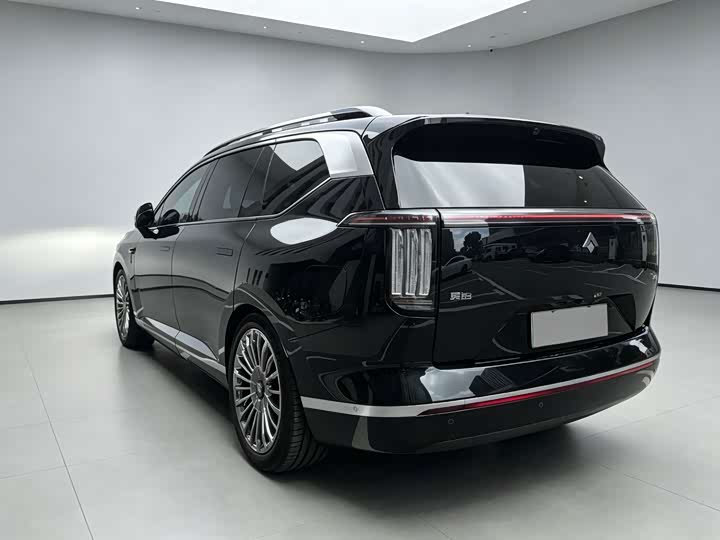 GAC Hyptec HL, 2025 — фото 4 из 9