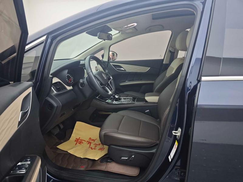 BYD Song Max Hybrid, 2022 — фото 8 из 10