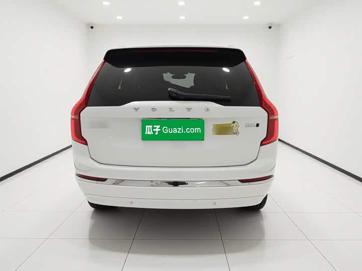 Volvo XC90, 2023 — фото 5 из 9