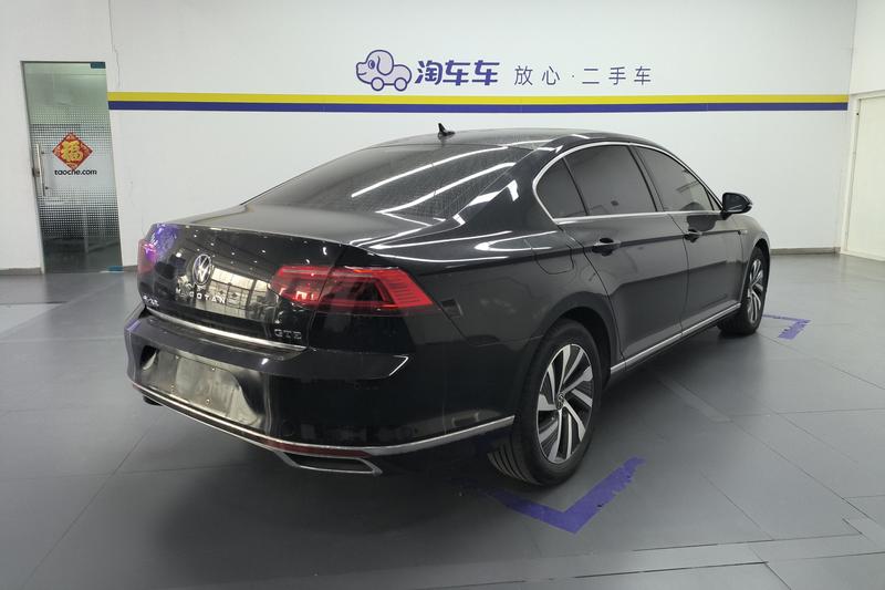 Volkswagen Magotan GTE Hybrid, 2022 — фото 3 из 12